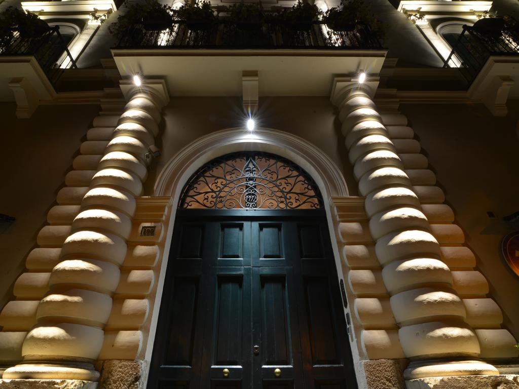La Residenza Del Monaco Bianco Bed & Breakfast Matera Exterior photo