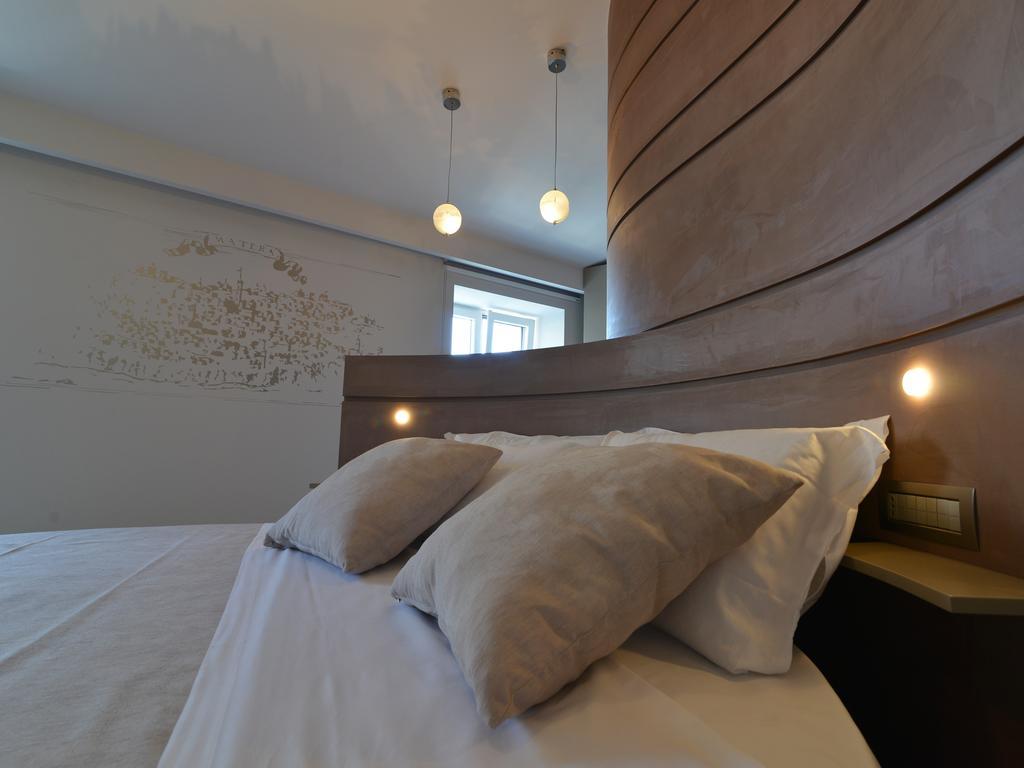 La Residenza Del Monaco Bianco Bed & Breakfast Matera Exterior photo