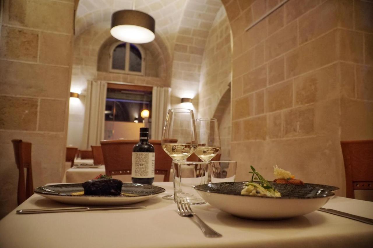 La Residenza Del Monaco Bianco Bed & Breakfast Matera Exterior photo